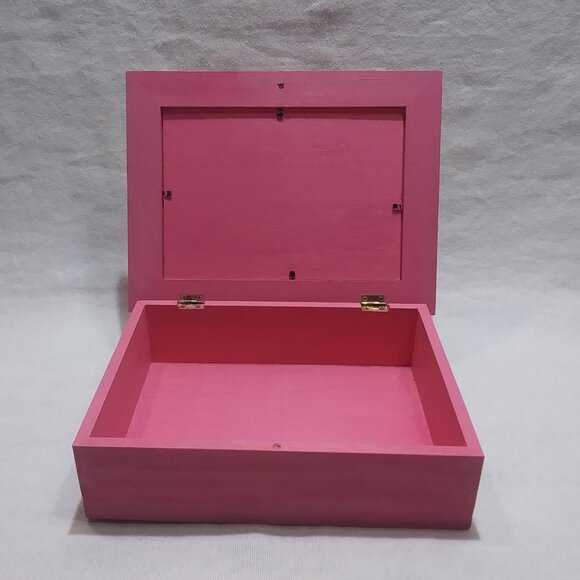 Limited Edition Pink KnickKnack Box - Picture 2 of 3
